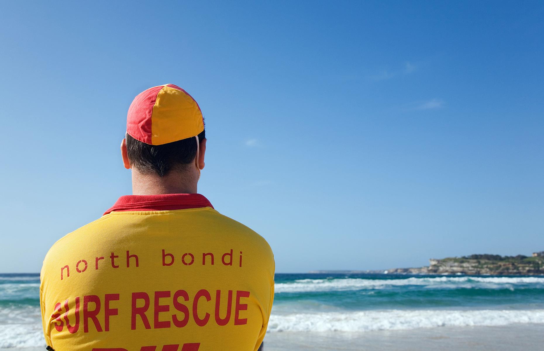 15: Bondi Beach and its iconic lifesavers